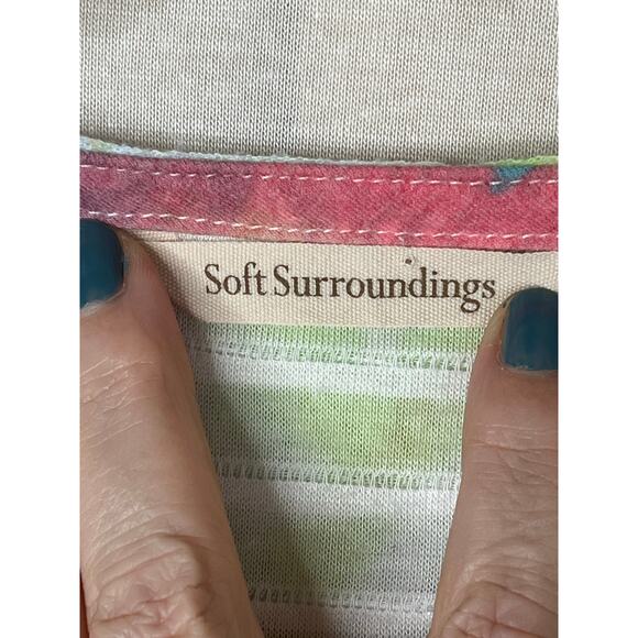 Soft Surroundings Island Punch 3/4 sleeve V-neck tunic top, size M, EUC - Picture 2 of 8